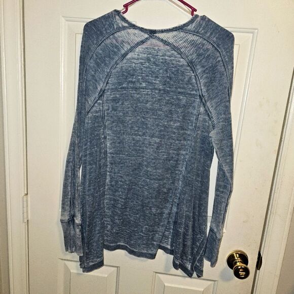GREEN TEE OVERSIZED WOMENS TOP size L blue - Picture 1 of 4